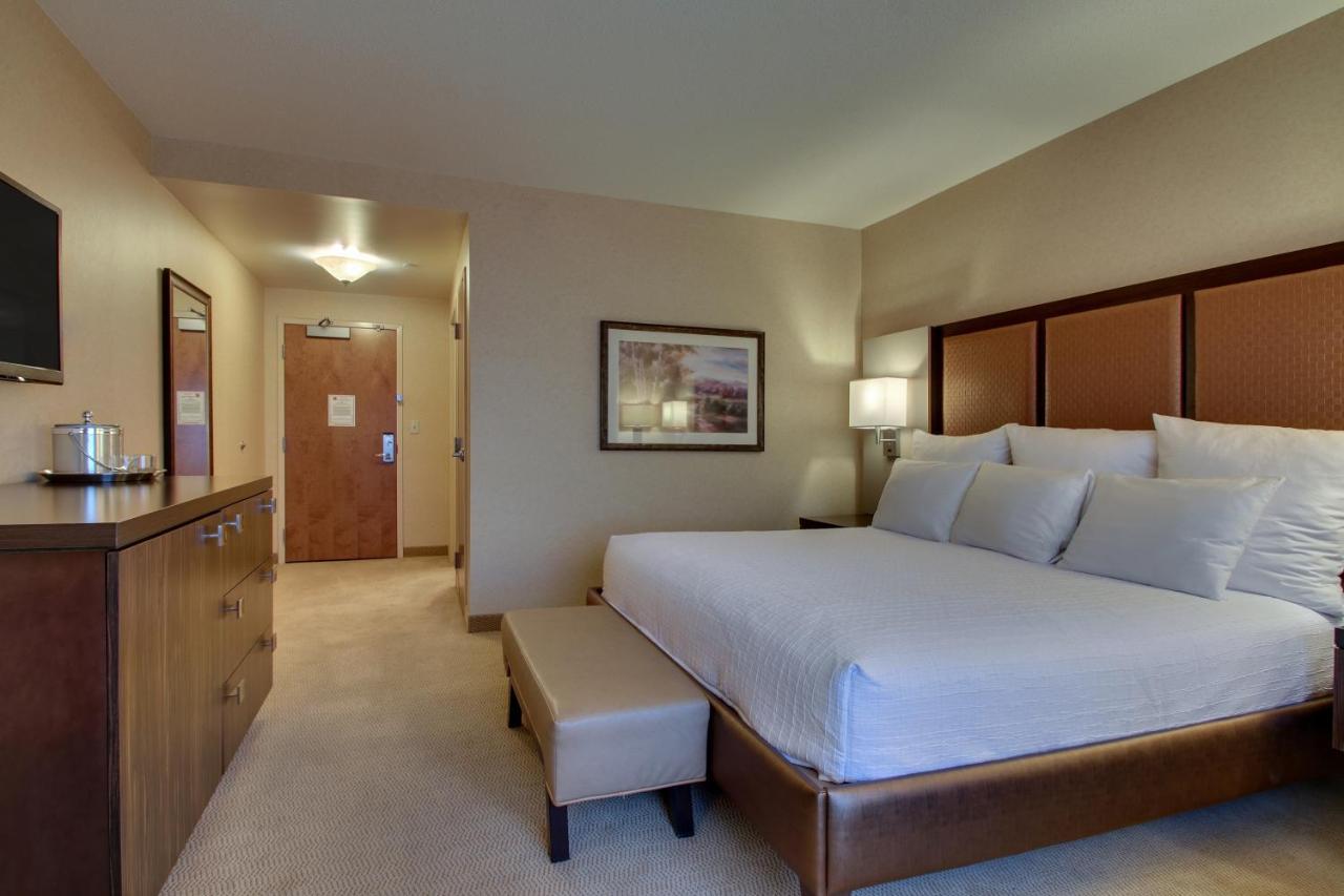 The Inn At Charles Town / Hollywood Casino Dış mekan fotoğraf