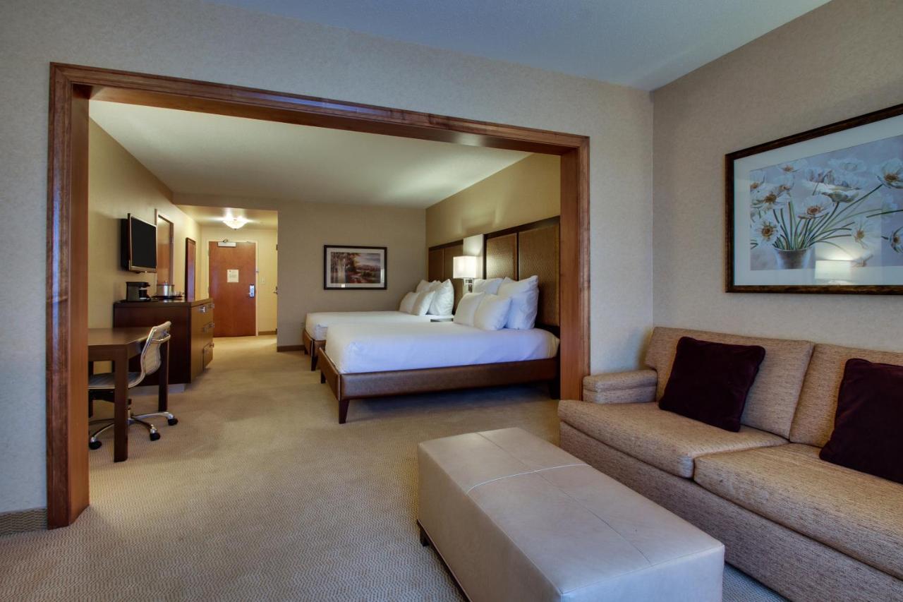 The Inn At Charles Town / Hollywood Casino Dış mekan fotoğraf