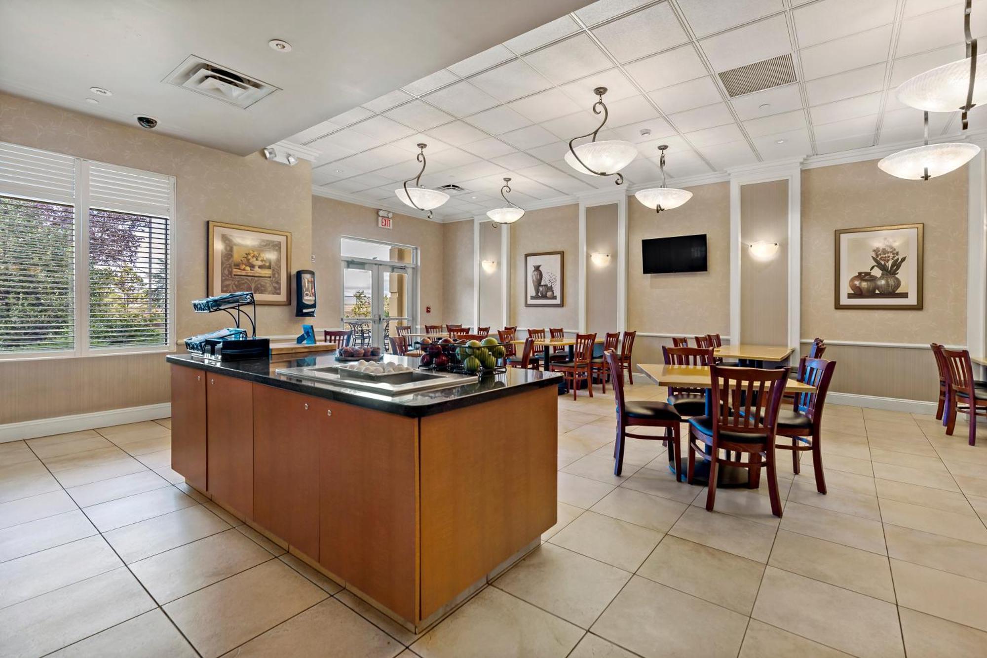 The Inn At Charles Town / Hollywood Casino Dış mekan fotoğraf